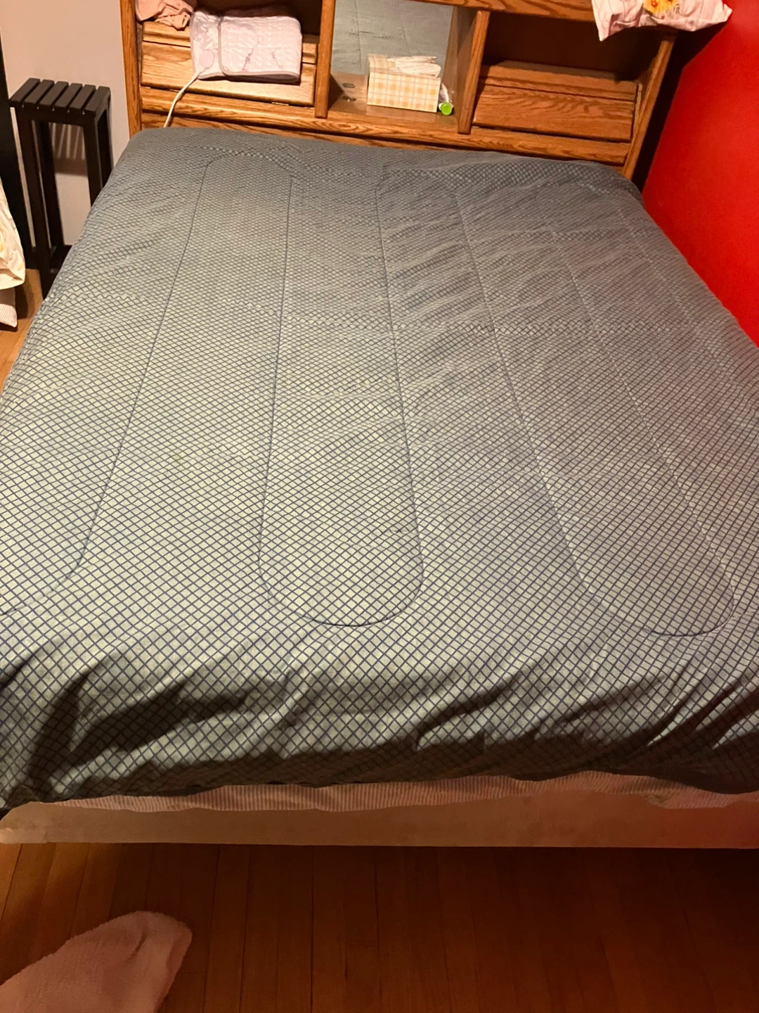 Queen size reversible comforter - photo 3