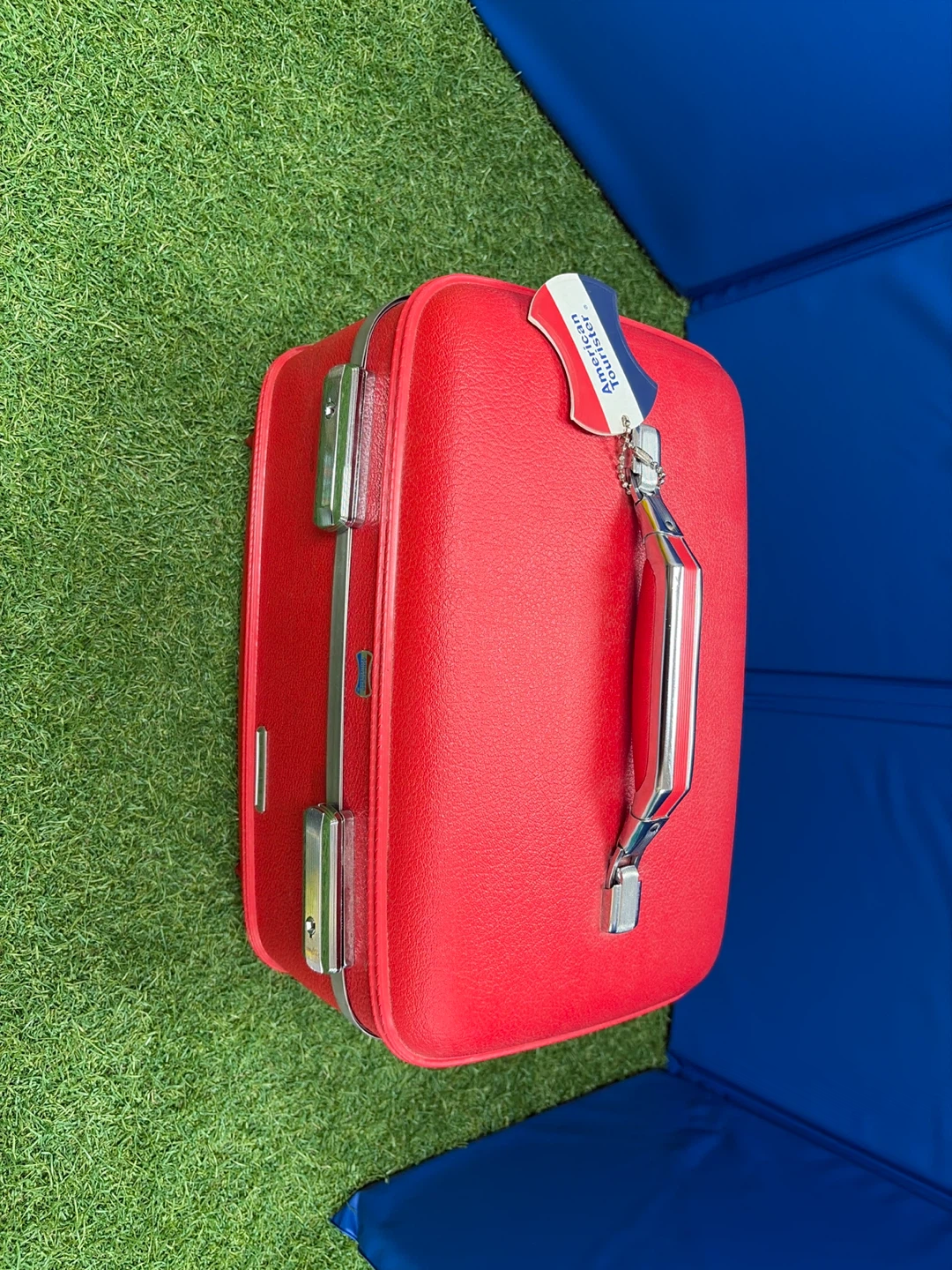 American Tourister Red Vanity Case/Cosmetic Bag - photo 2