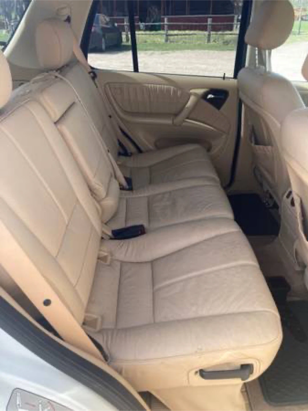 Mercedes Benz ML320 - photo 3