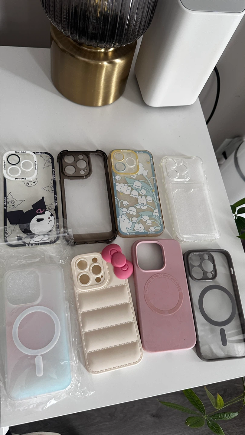 Assorted iPhone 14pro Cases