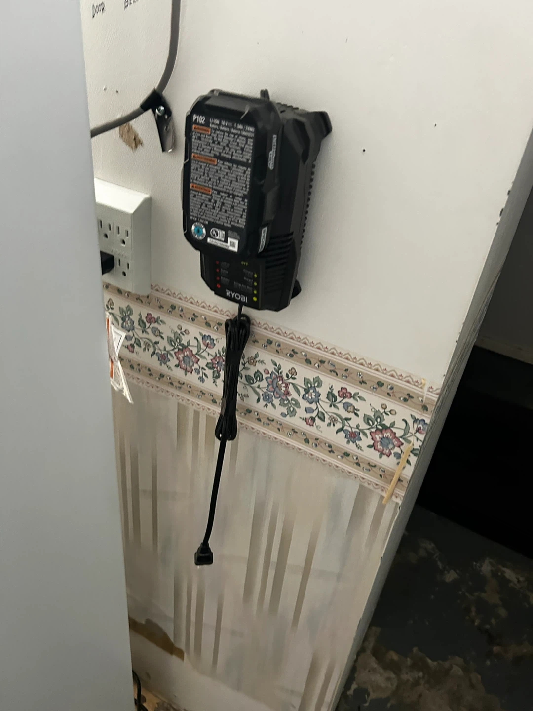 Ryobi P102 18V ONE+ Battery Charger