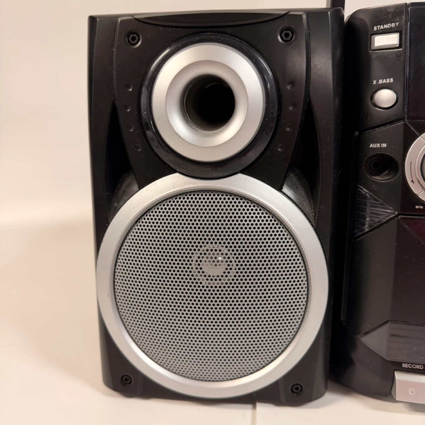 Naxa NPB-426 CD Player Boombox AM FM Radio Cassette - photo 3