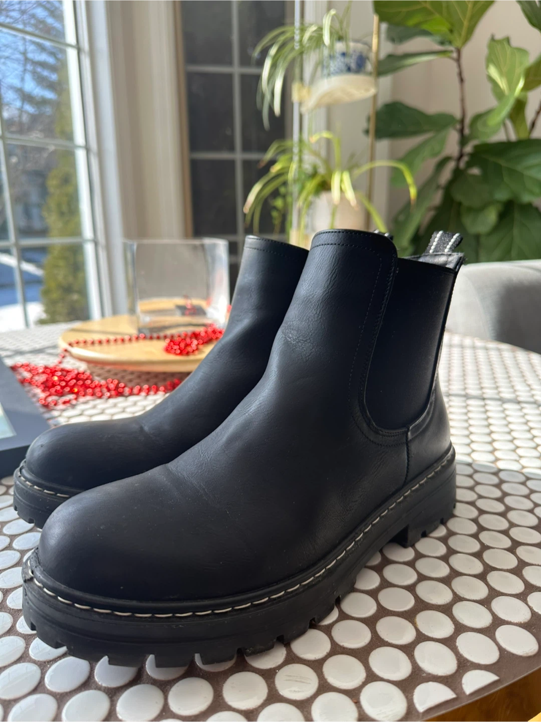 Black Chelsea Boots - photo 4