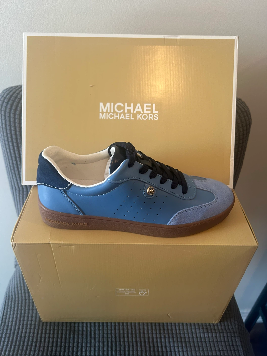 Michael Kors Scotty Lace Up Sneakers US 7.5M - photo 2