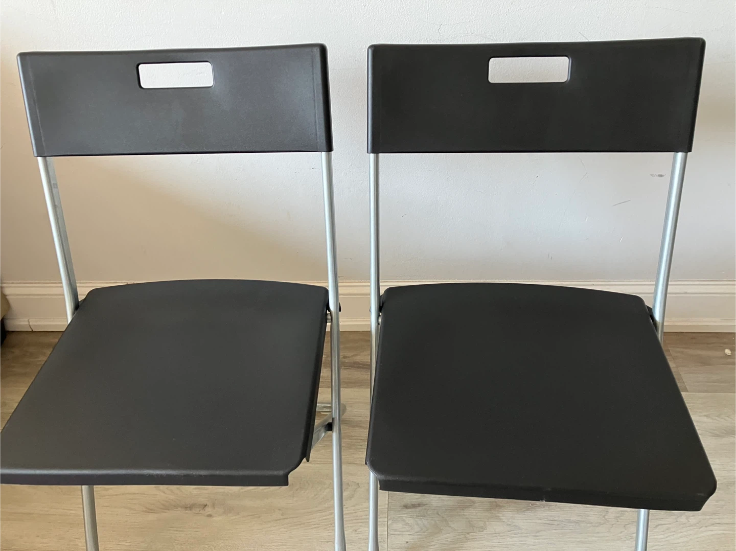 Set of 2 Black Folding Chairs - photo 2