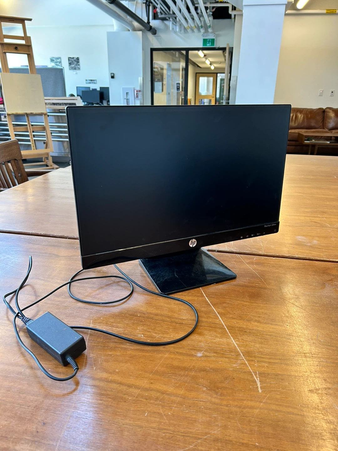 HP 20" LCD Monitor with AC Adapter