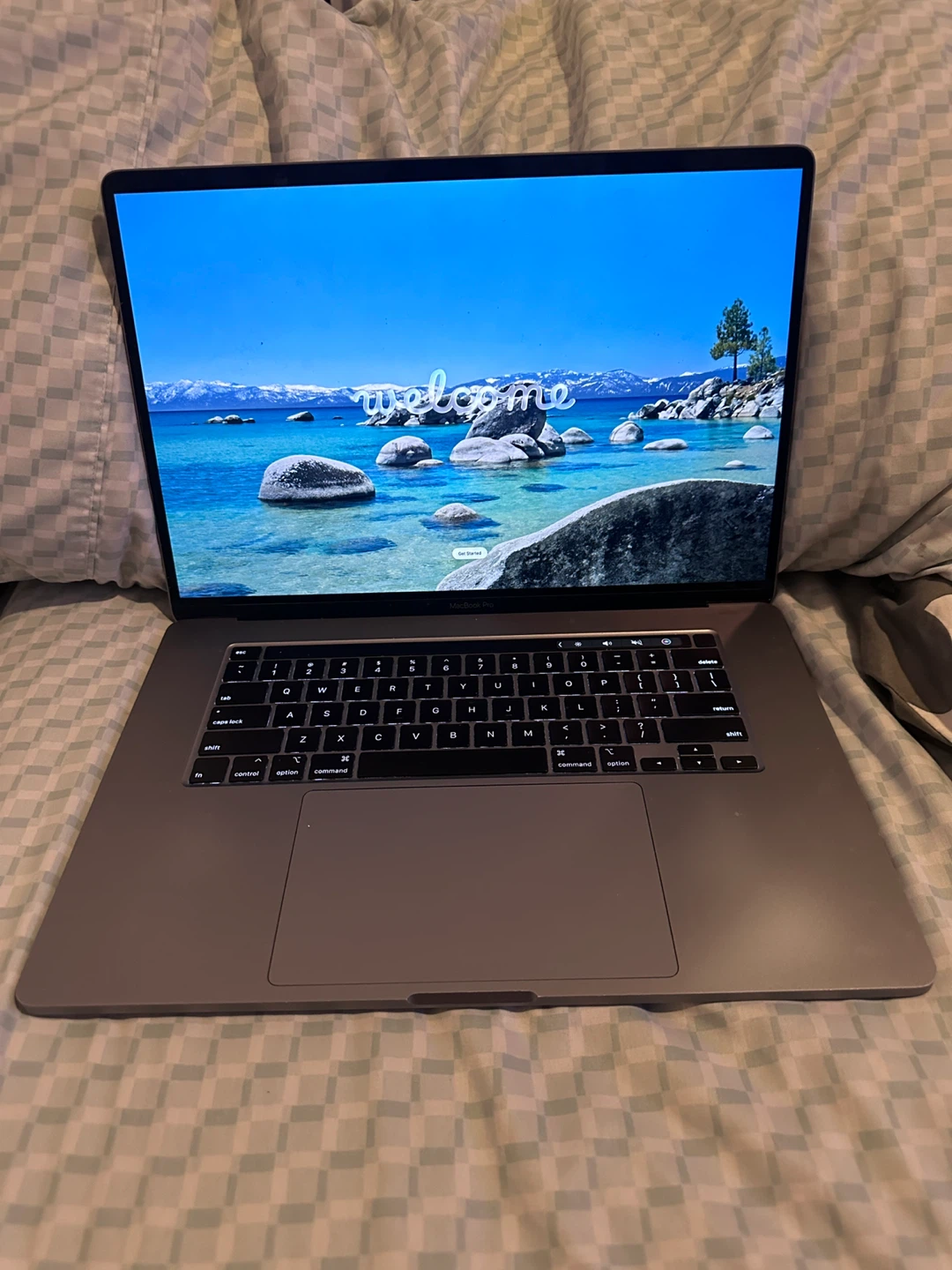 Apple MacBook Pro 16-inch 2019