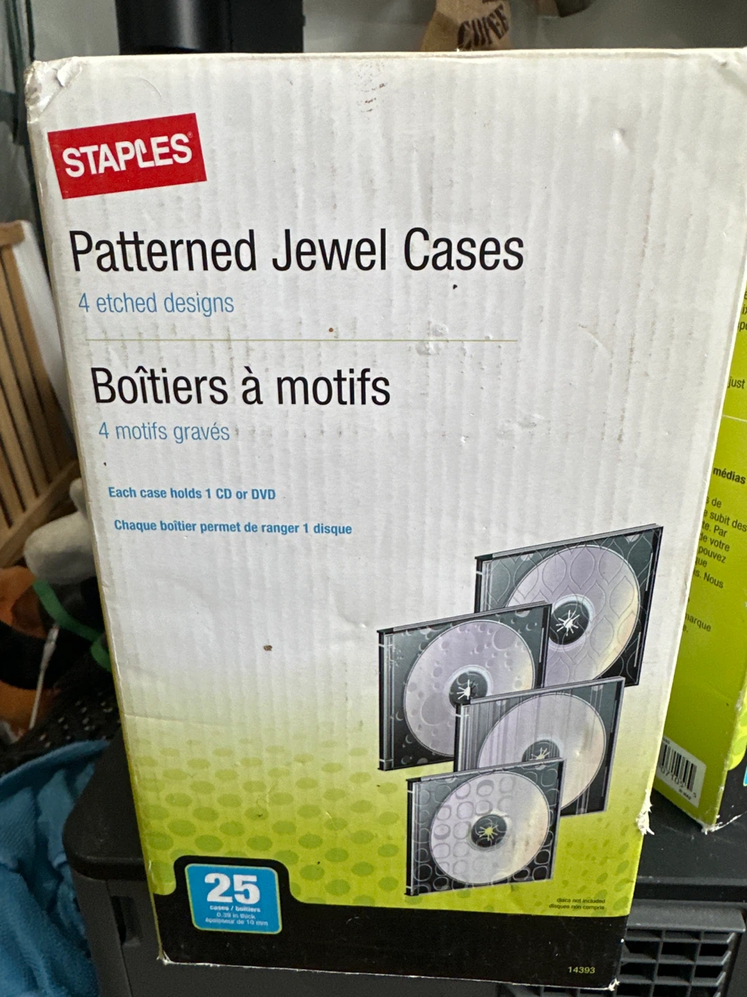 Staples Patterned Jewel Cases - 25 Pack