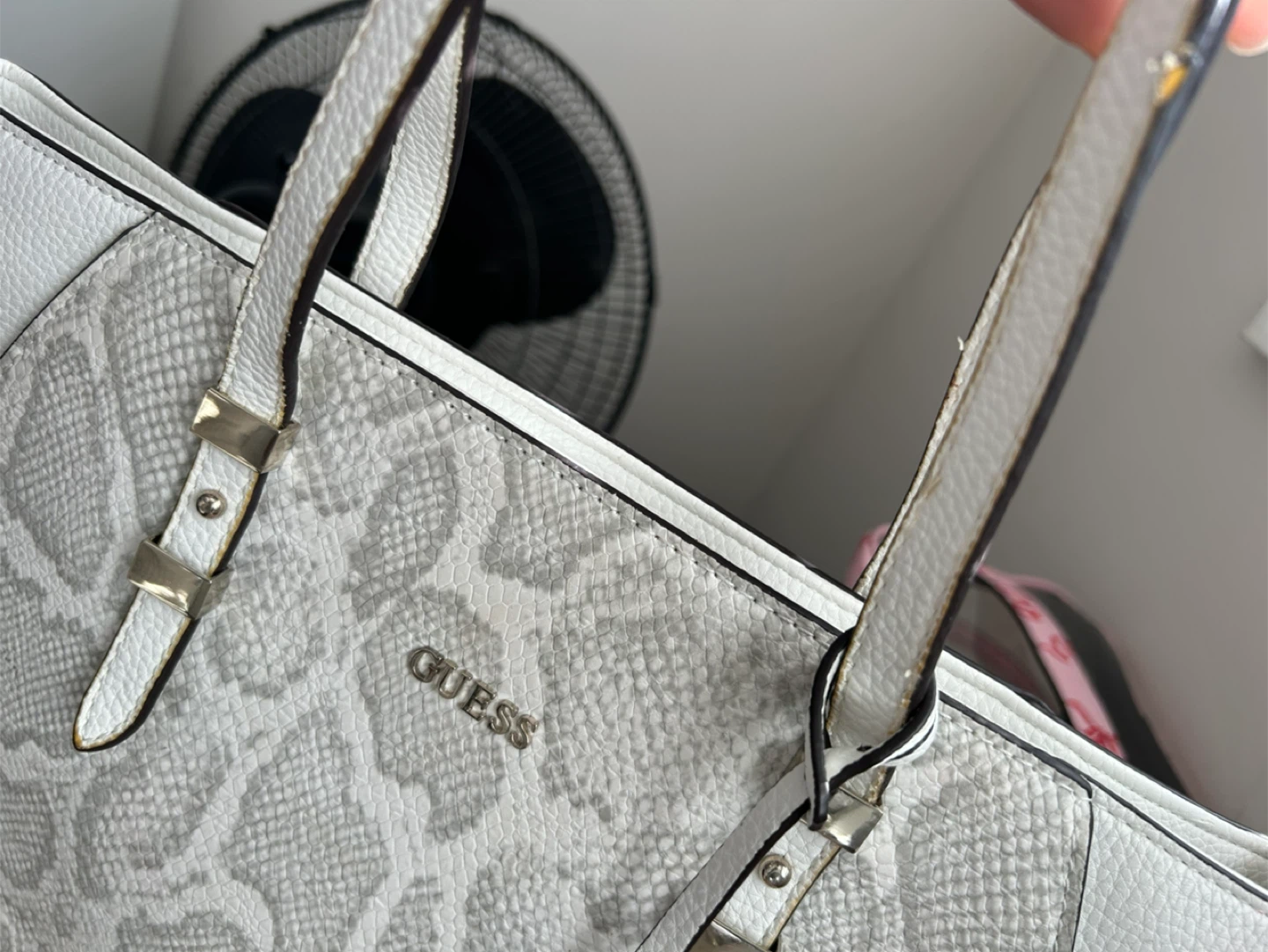 Guess White Tote Bag - photo 2