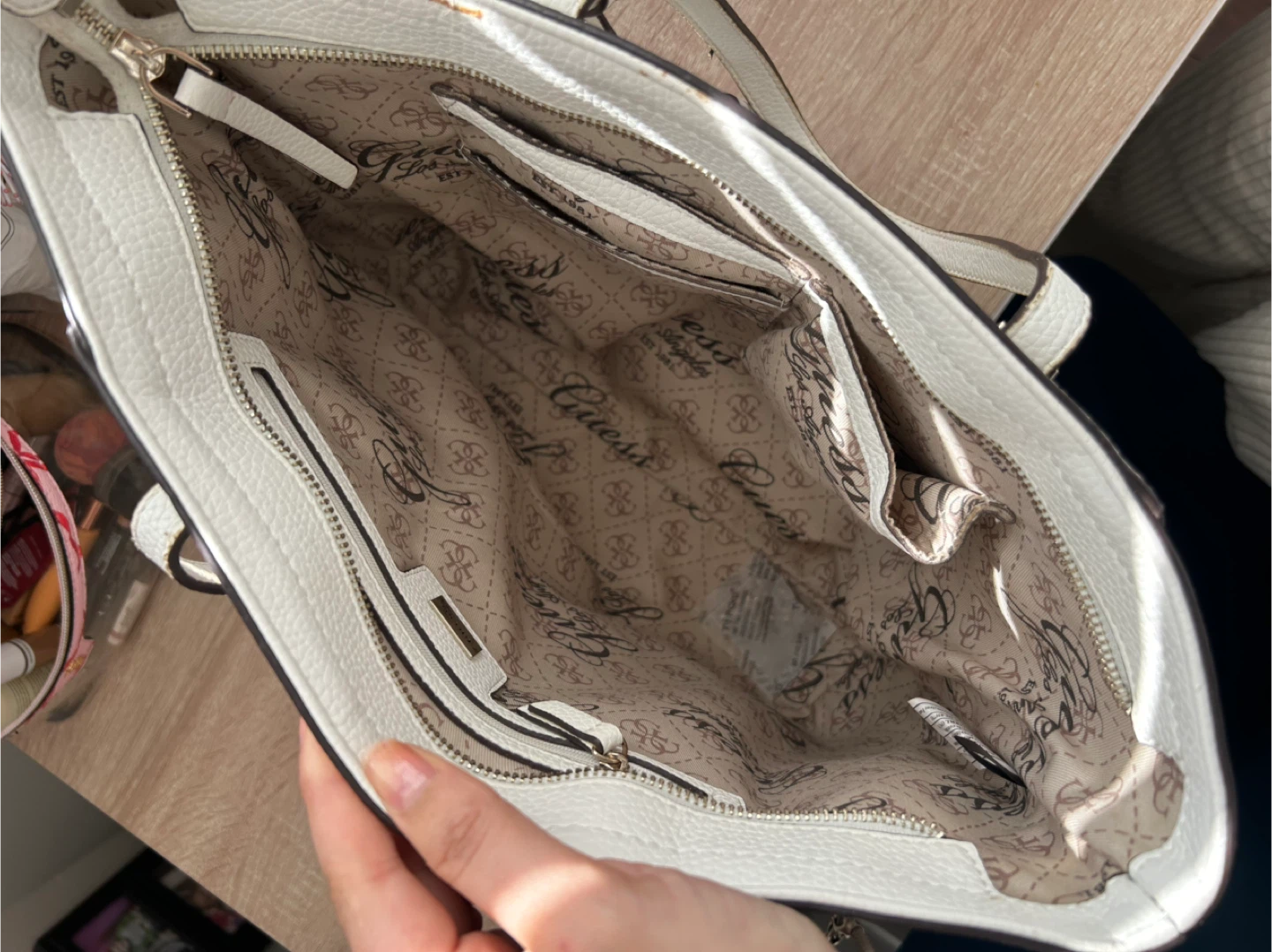 Guess White Tote Bag - photo 3