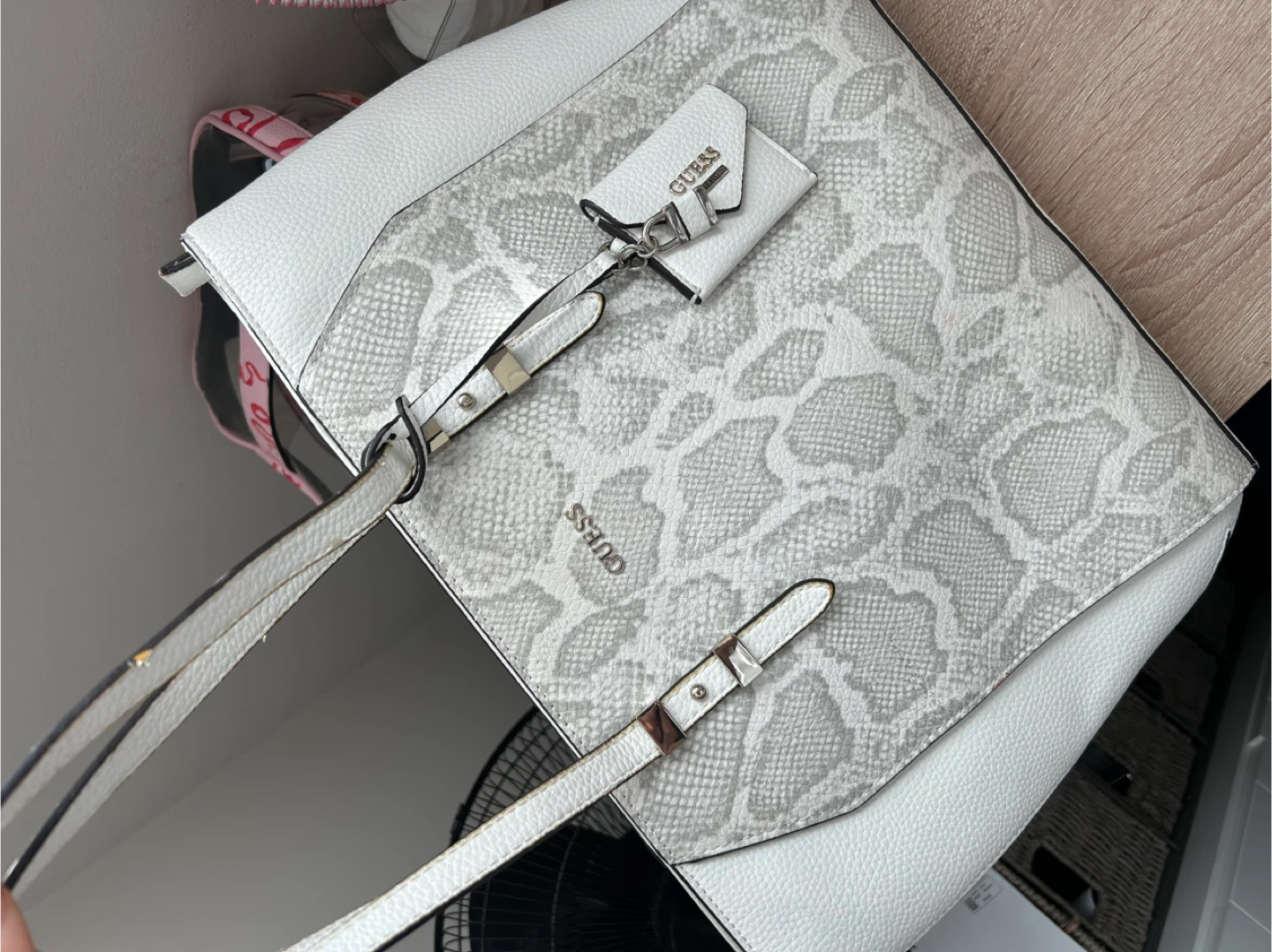 Guess White Tote Bag