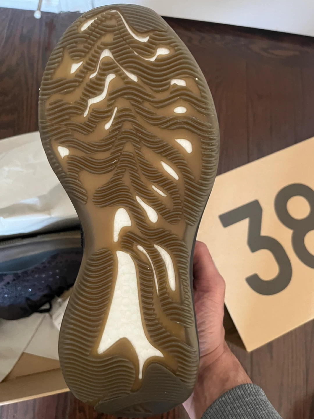 Adidas Yeezy Boost 380 "ONYX" Size 11 - photo 4