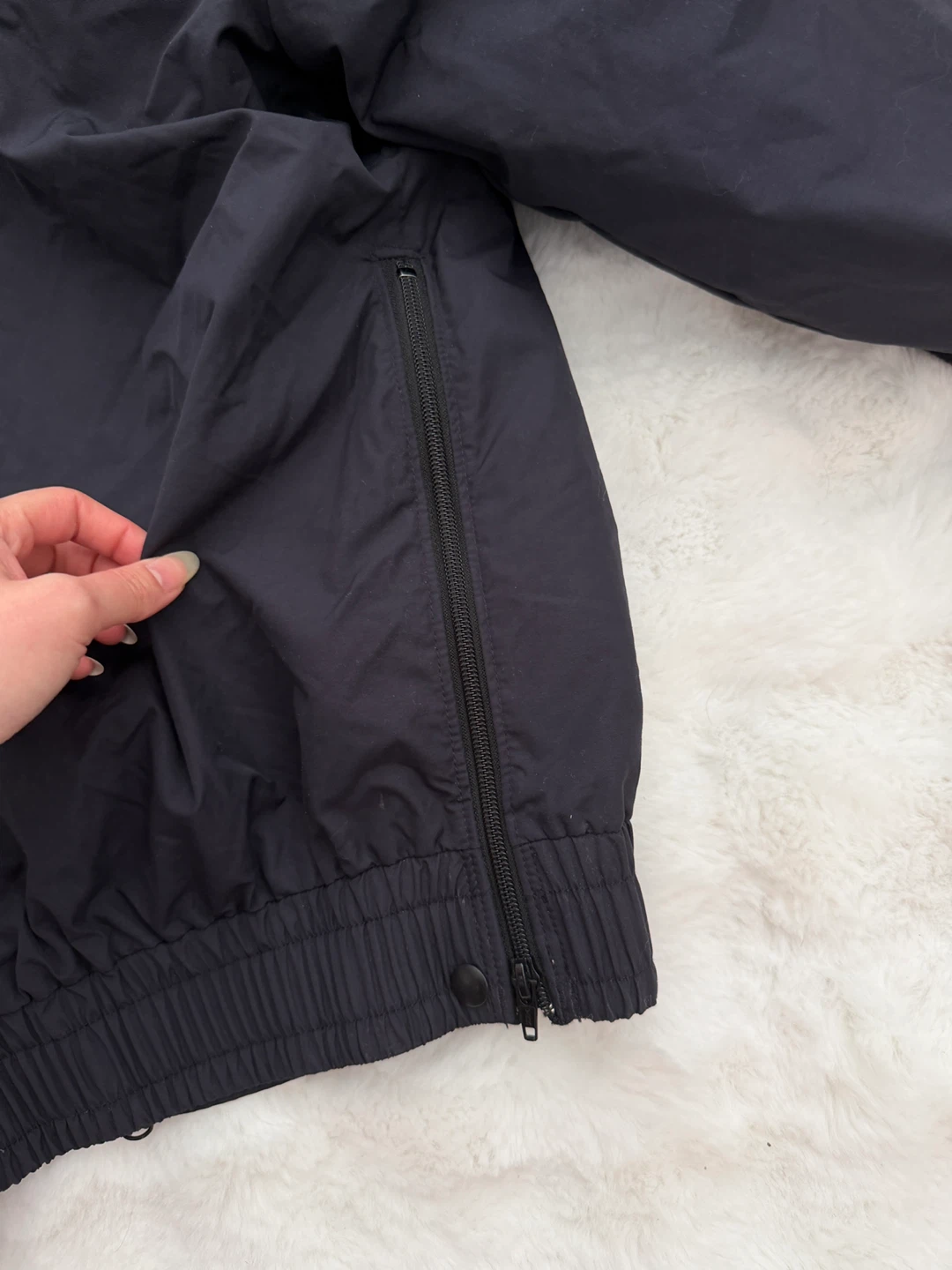 Navy windbreaker/utility jacket - photo 4