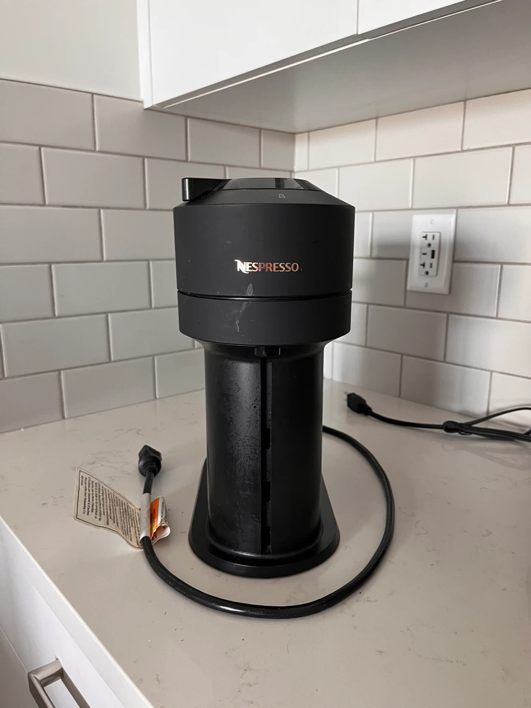 Nespresso Coffee Machine - photo 3