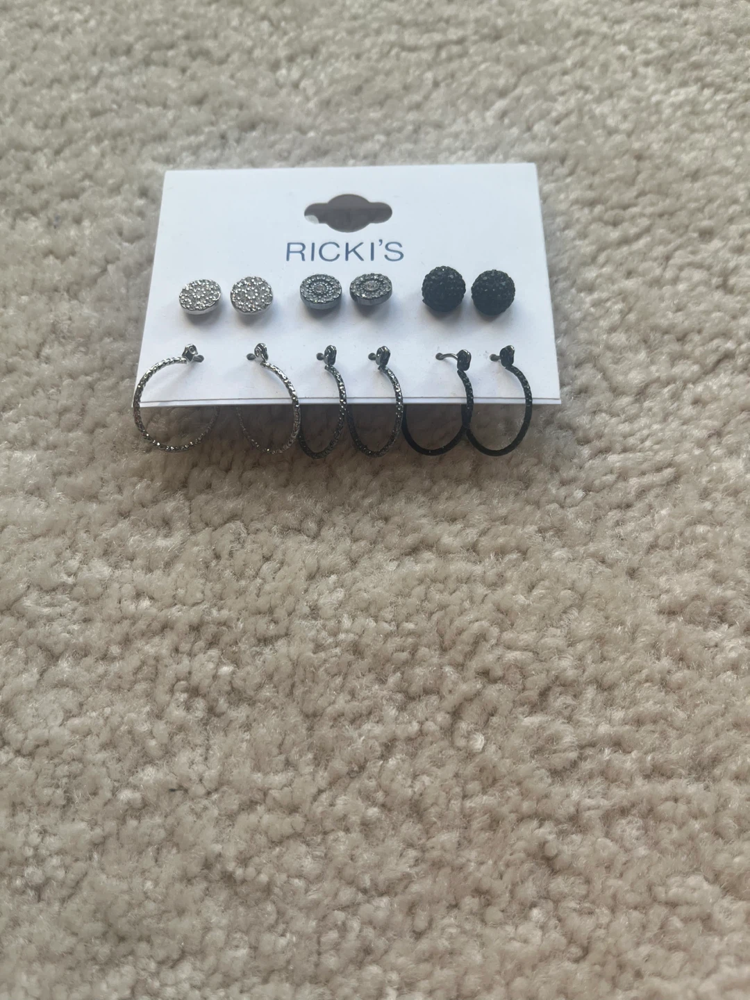 Ricki's 6-Pair Earring Set