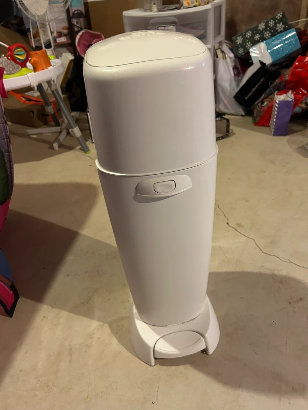 Diaper Genie Complete Diaper Pail