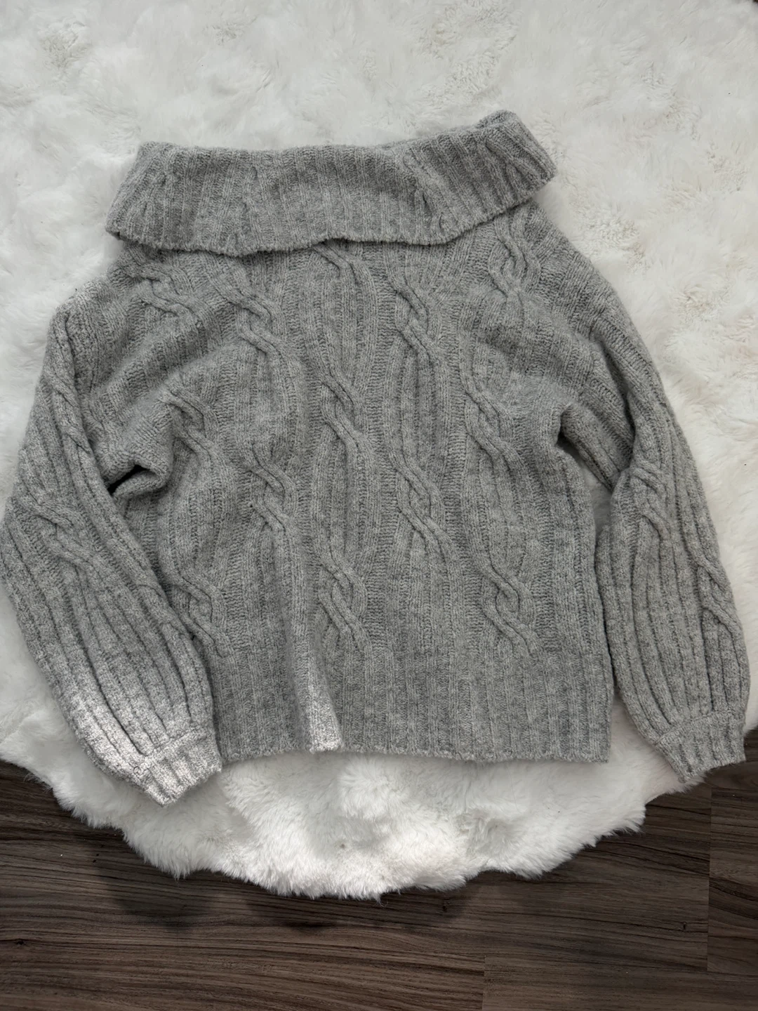 Grey Cable Knit Off-the-Shoulder Sweater