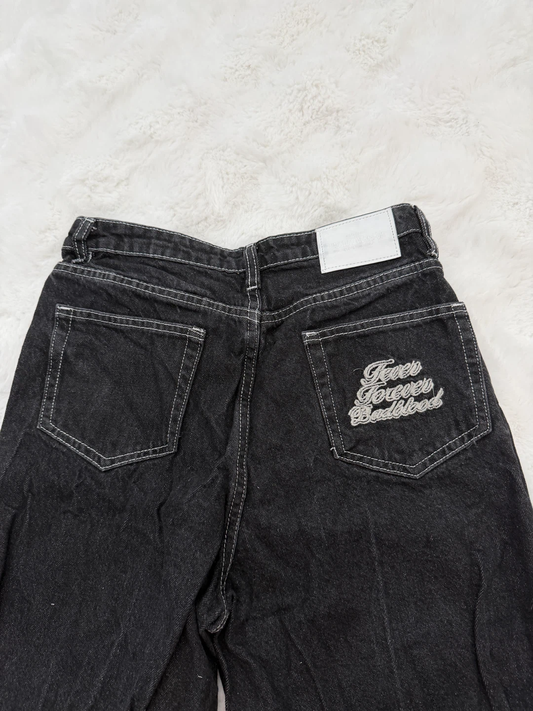 Wide leg contrast stitch jeans