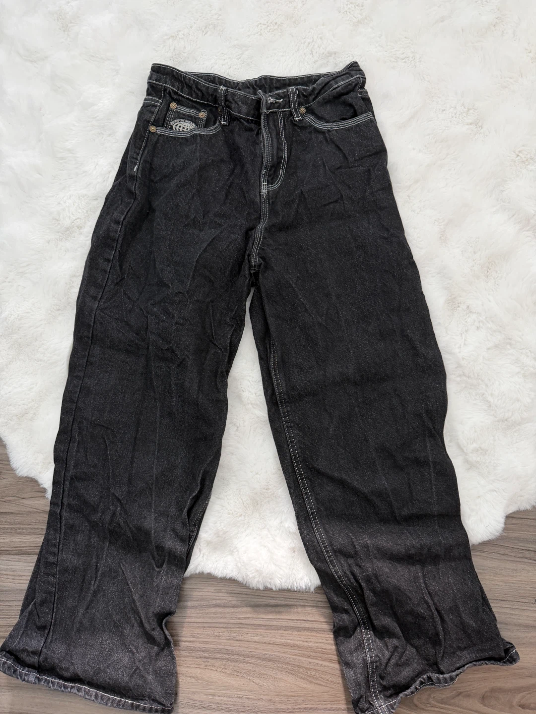 Wide leg contrast stitch jeans - photo 3