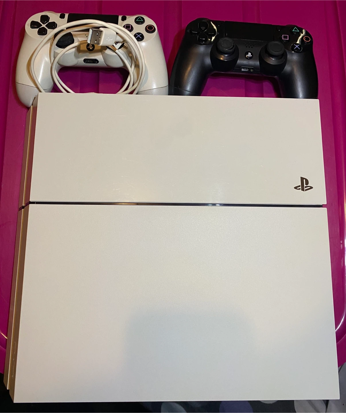 PlayStation 4 PS4 Bundle (Glacier White)