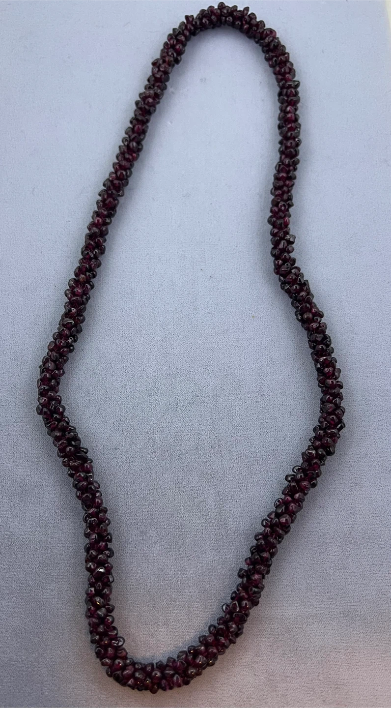 Vintage Garnet Necklace - photo 3