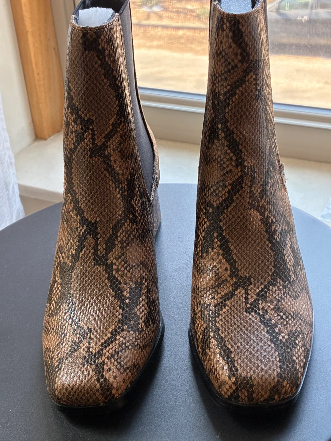 French Connection Women's Snake Print Ankle Boots Size 7.5 - photo 2