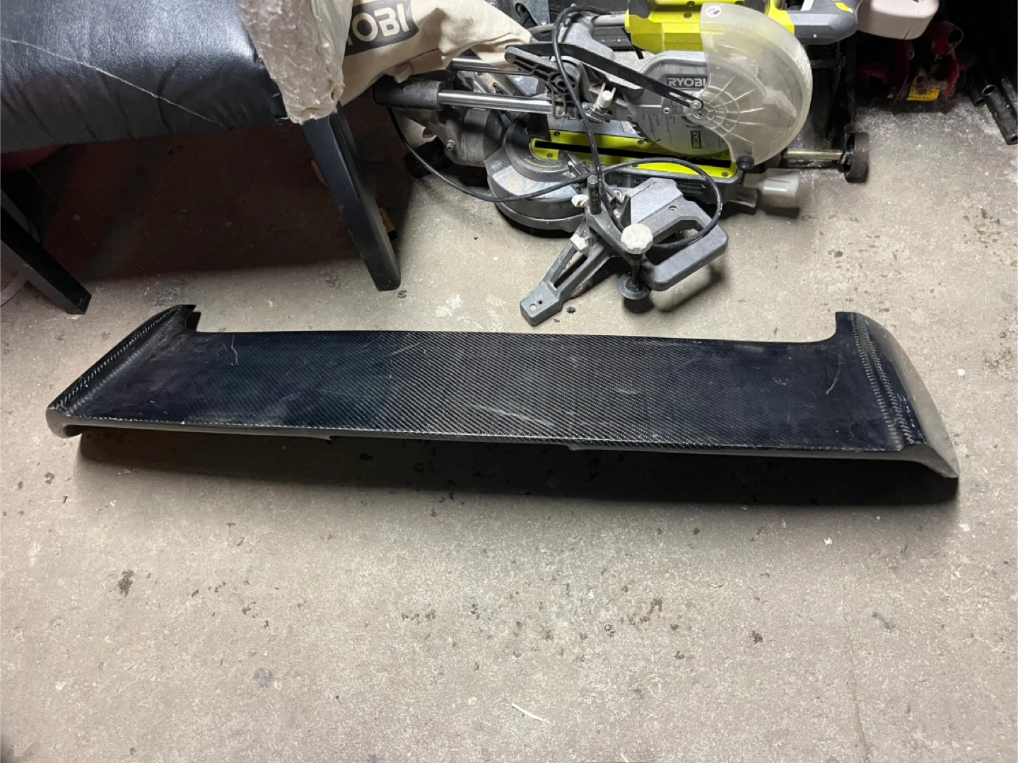 08-11 Subaru Impreza hatchback Rear Spoiler - photo 2