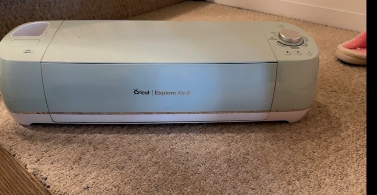 Cricut Explore Air 2 Cutting Machine