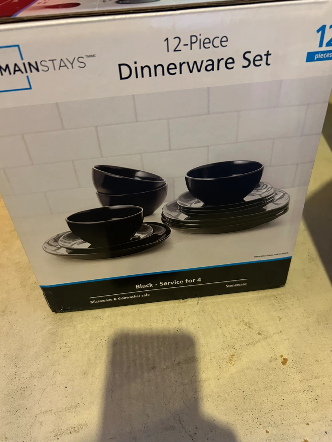 Mainstays 12-Piece Dinnerware Set - Black