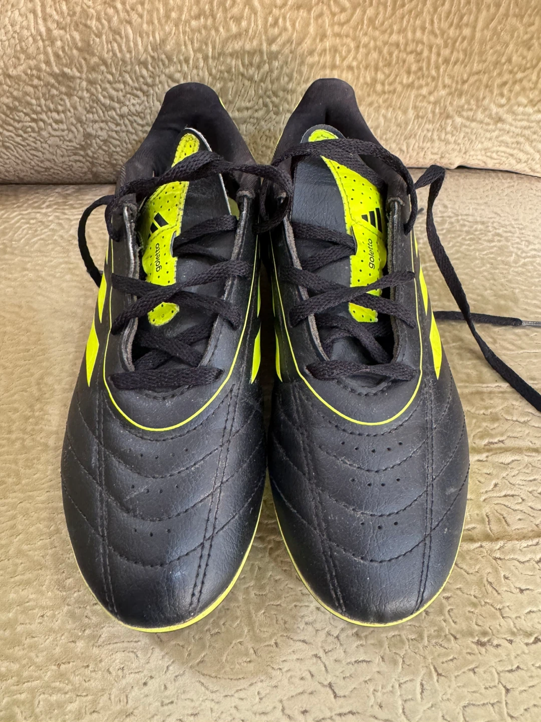 Adidas Goletto Soccer Cleats size 4