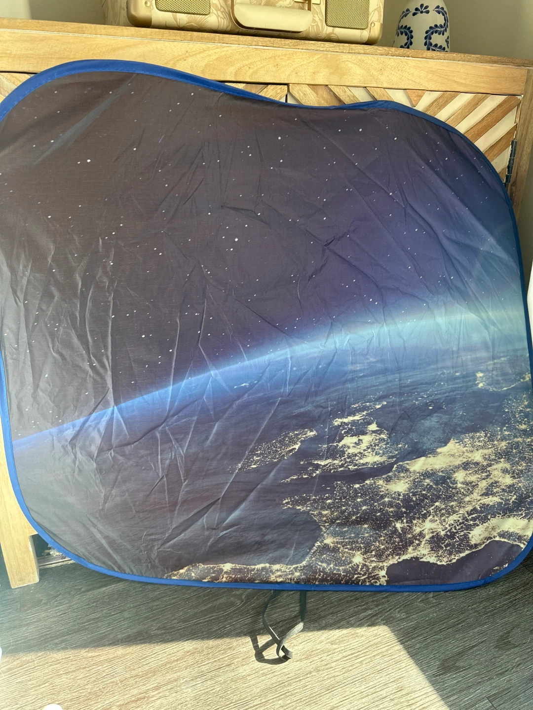 Car Sunshade with Earth Night Sky Design - photo 2