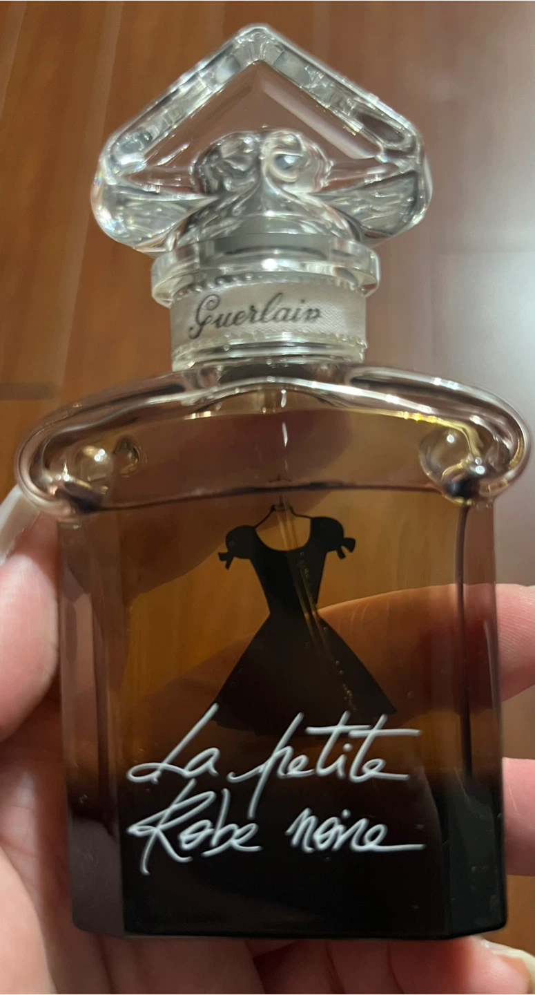 Guerlain La Petite Robe Noire Eau de Parfum