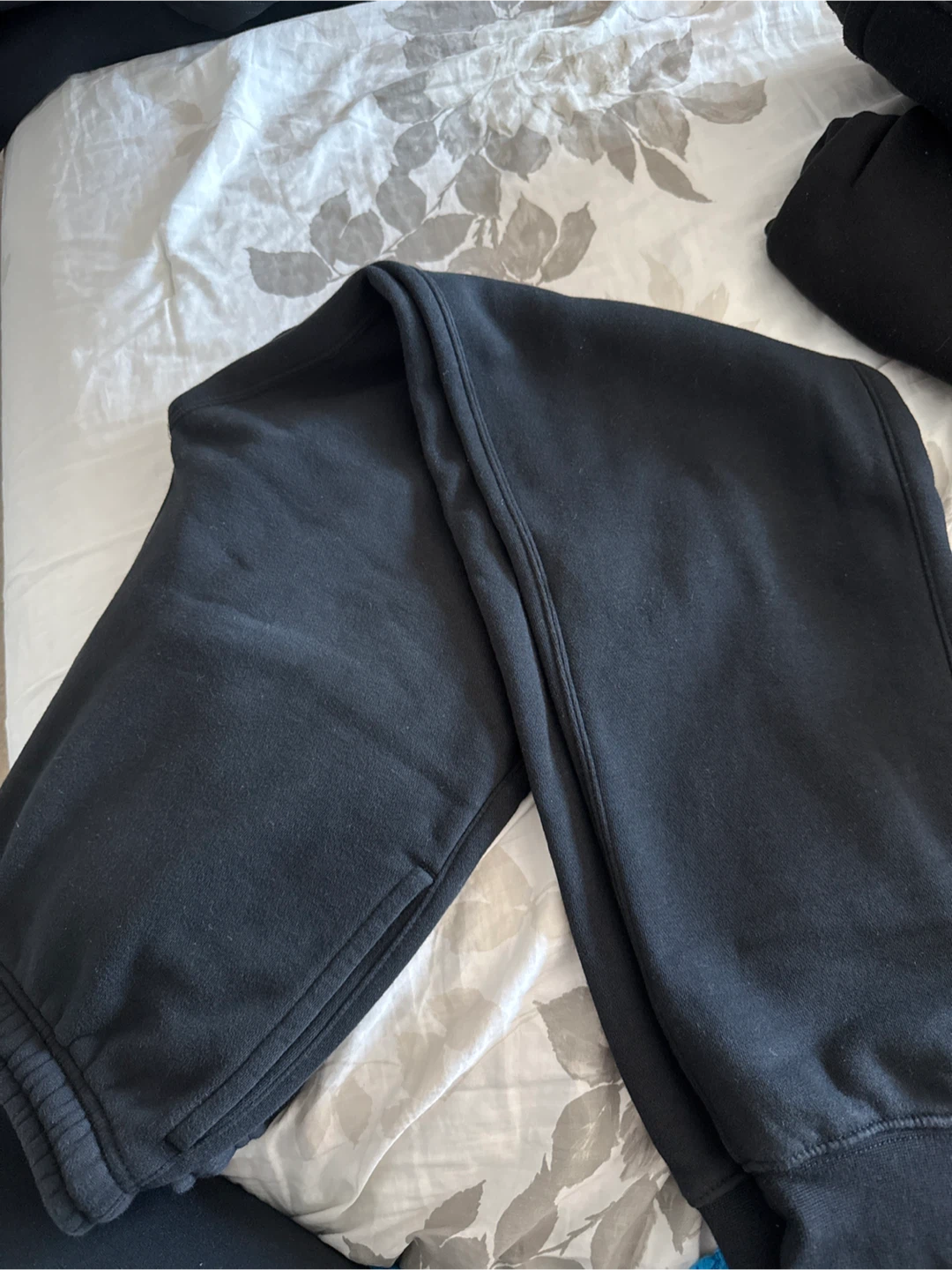 Nike Black Sweat Shorts - photo 2