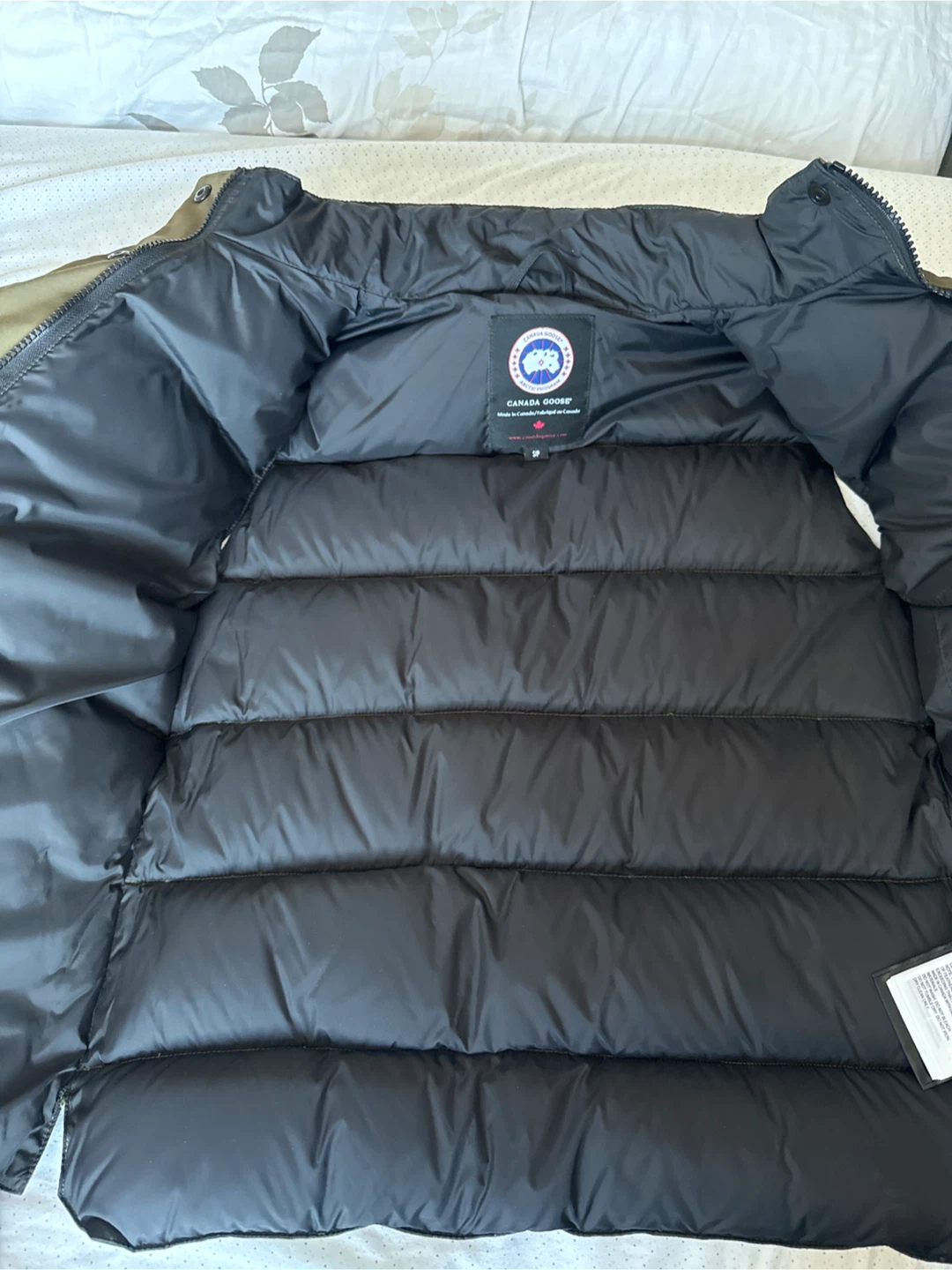 Canada Goose Puffer Vest - Green - photo 2