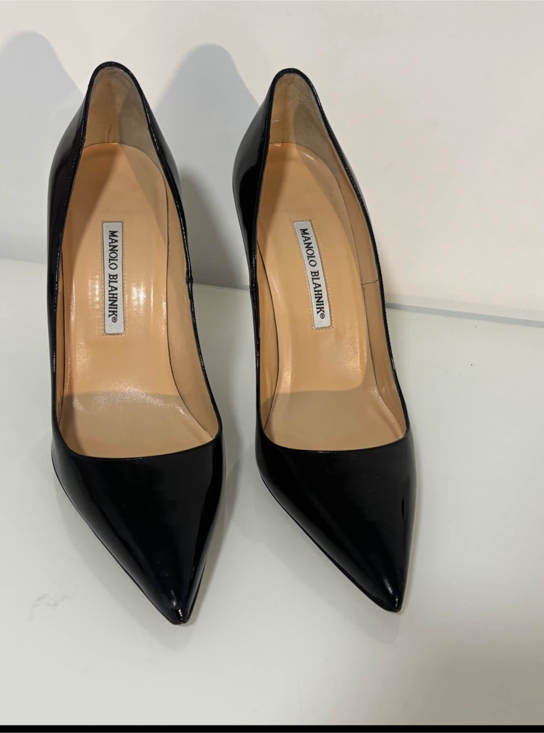 Manolo Blahnik BB Patent Black Pumps - EU 40.5 - photo 4