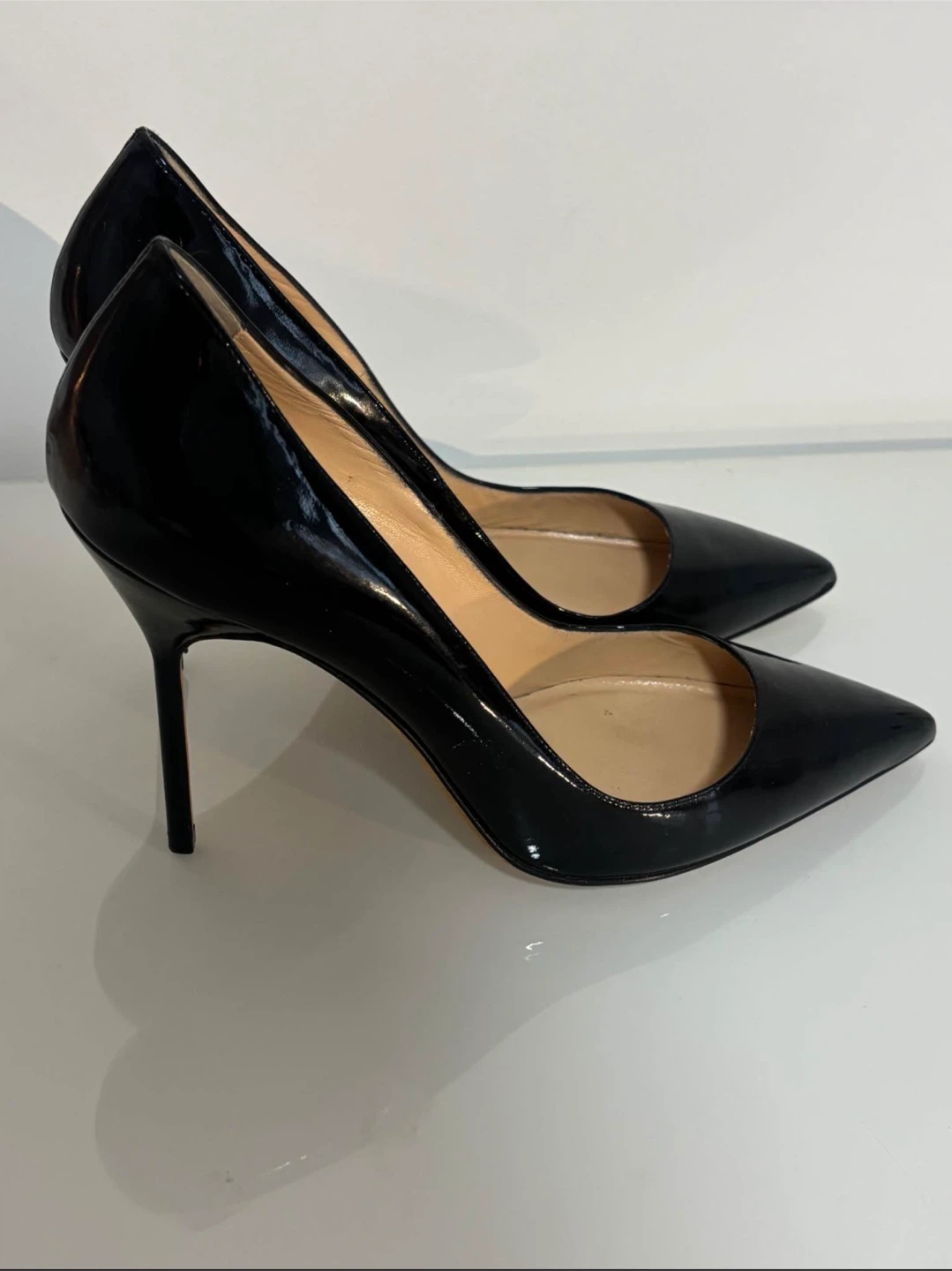 Manolo Blahnik BB Patent Black Pumps - EU 40.5 - photo 2