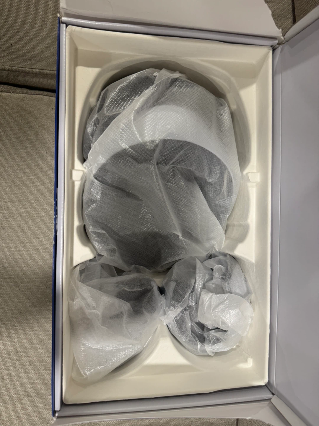 Brand new Sony PlayStation VR2 Headset - photo 2