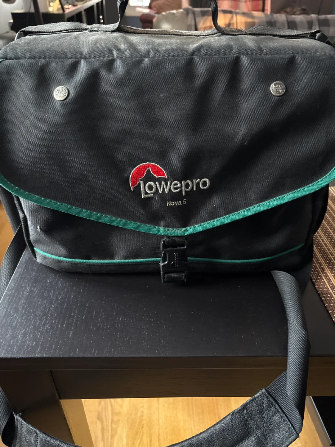 Lowepro Nova 5 Camera Bag