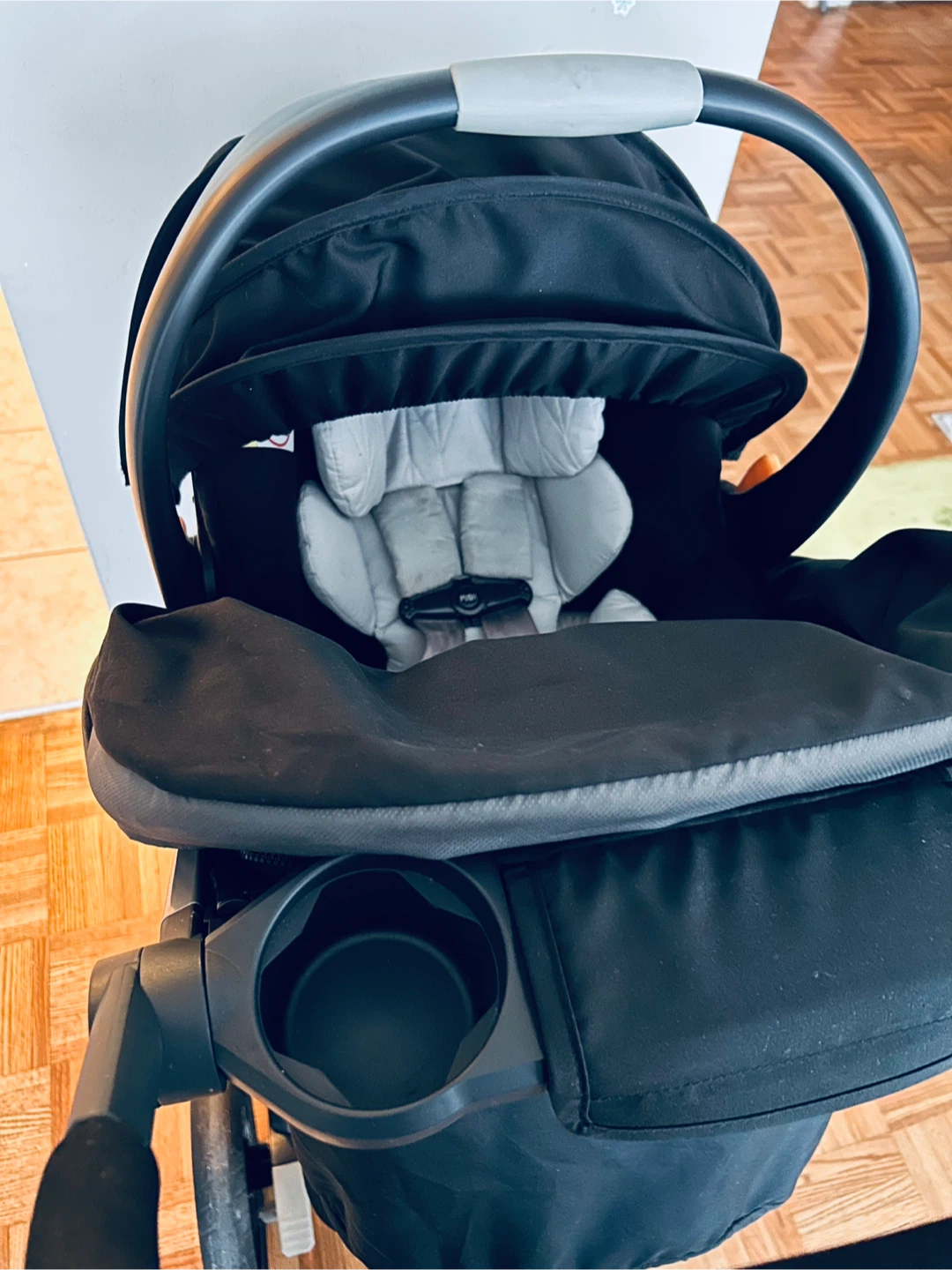Chicco Bravo Stroller with KeyFit Car Seat Base - photo 2