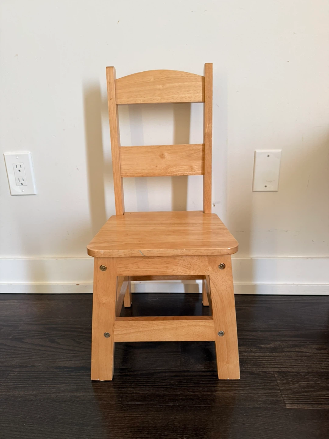 Melissa & Doug Wooden Table & Chairs Set - photo 2