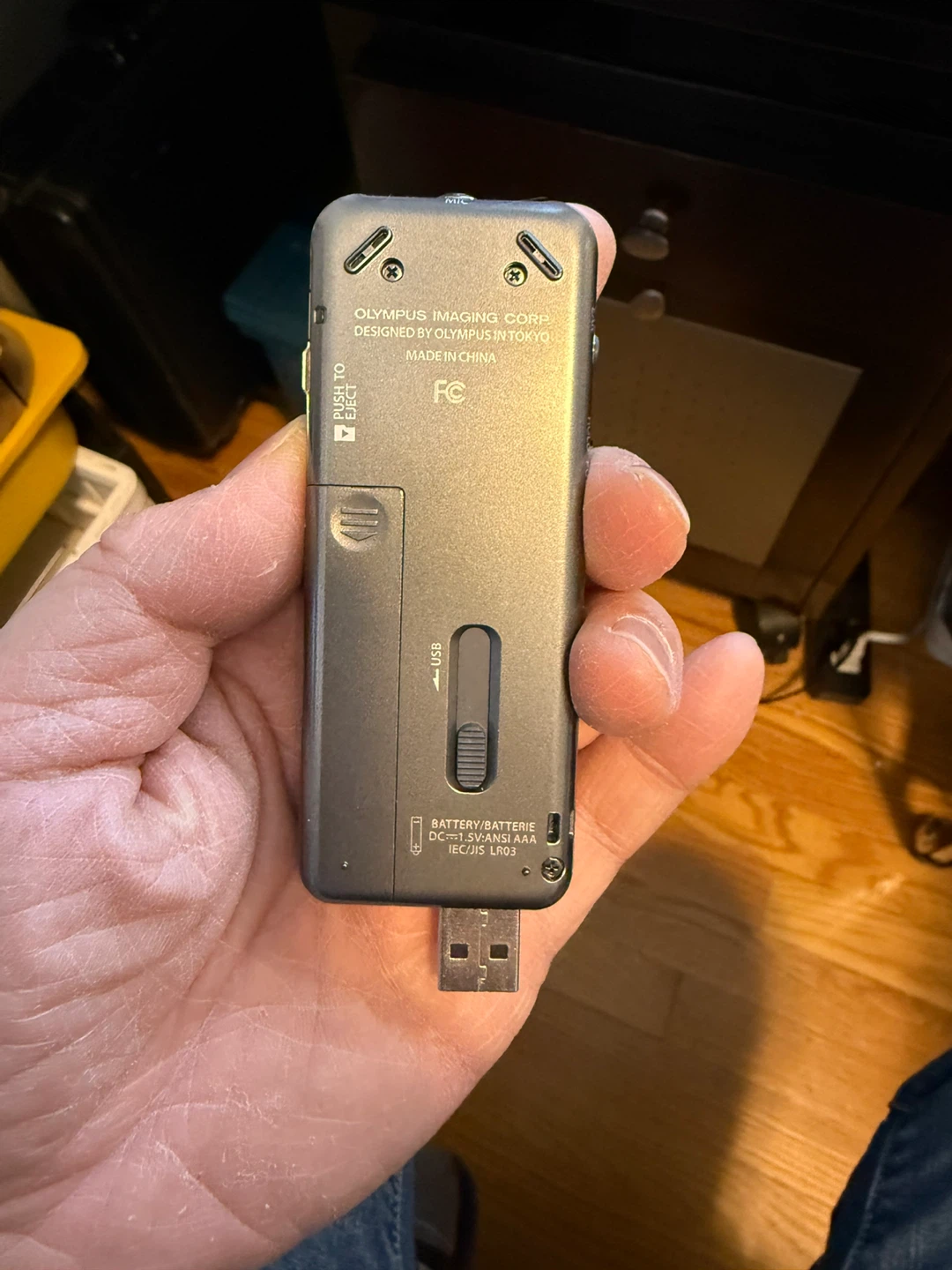 Olympus WS-802 Digital Voice Recorder - photo 2