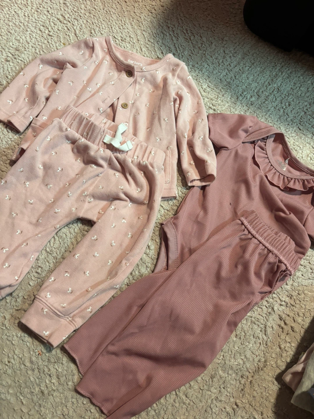 Baby girls’ clothes bundle! - photo 2