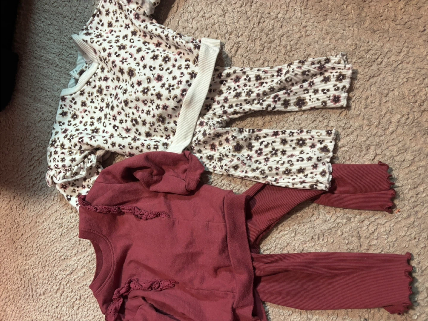 Baby girls’ clothes bundle!