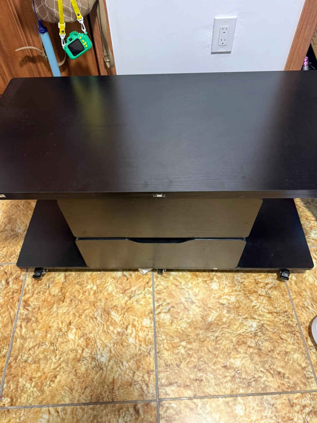Black Adjustable Desk Convertible coffee table