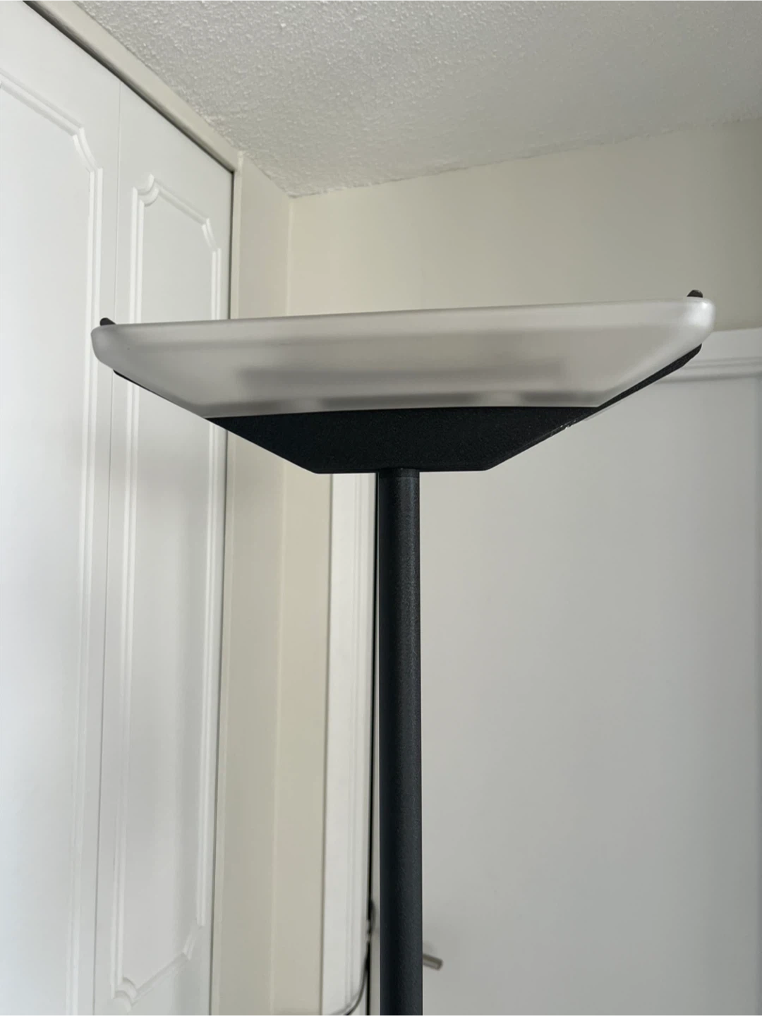 Modern Floor Lamp - photo 2