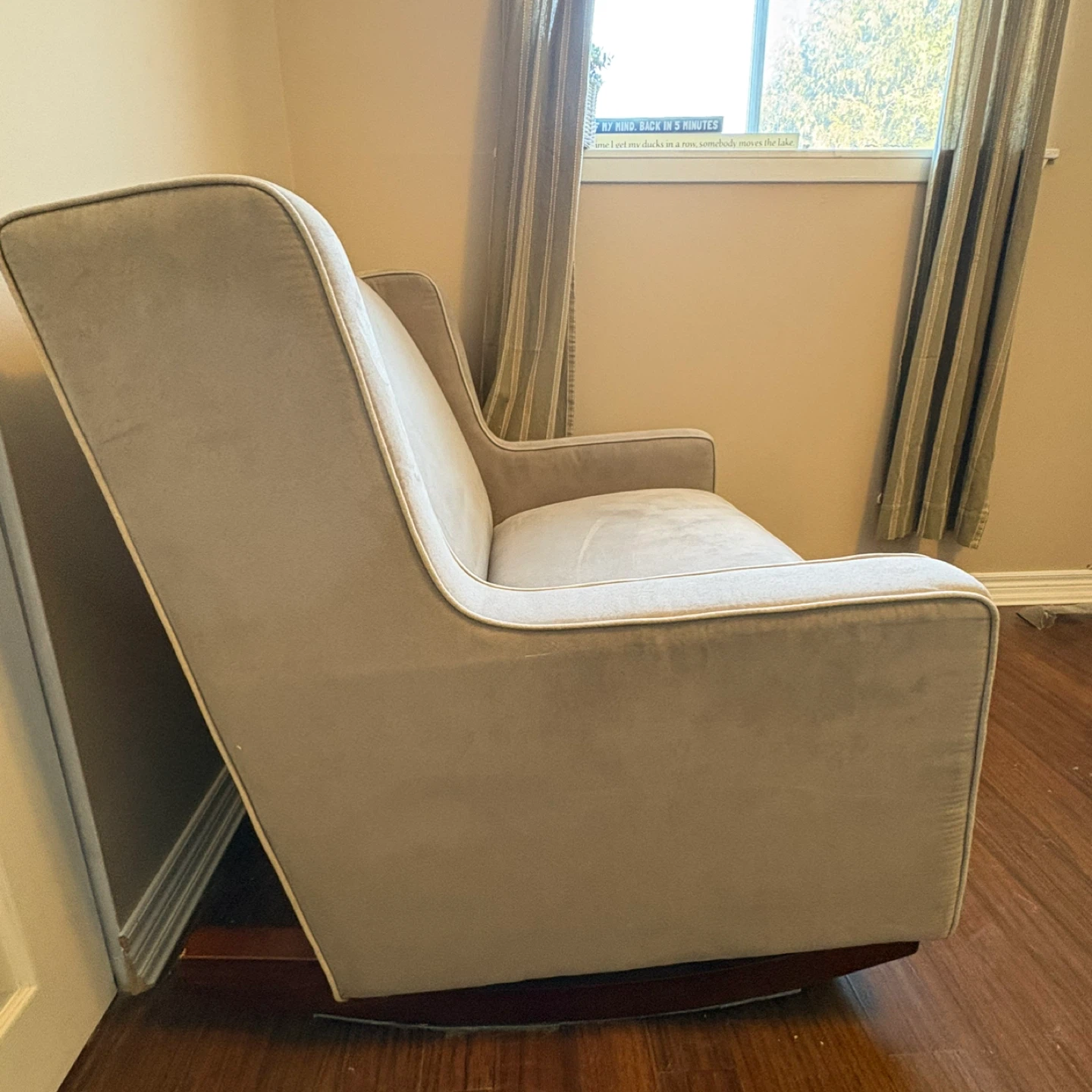Beige Glider Rocking Chair - photo 4
