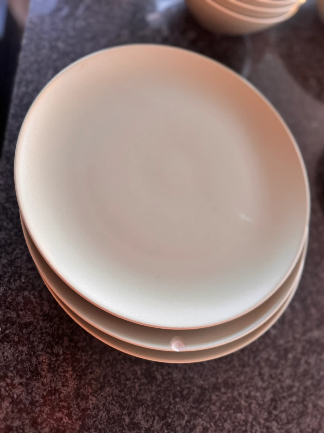 Minimalist Neutral Dinnerware Set - photo 2