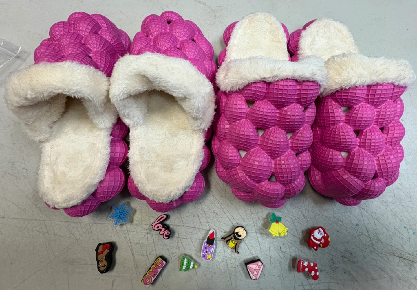 $10 each! Free charms ! Fuzzy Pink Bubble Slippers with Charms - photo 2