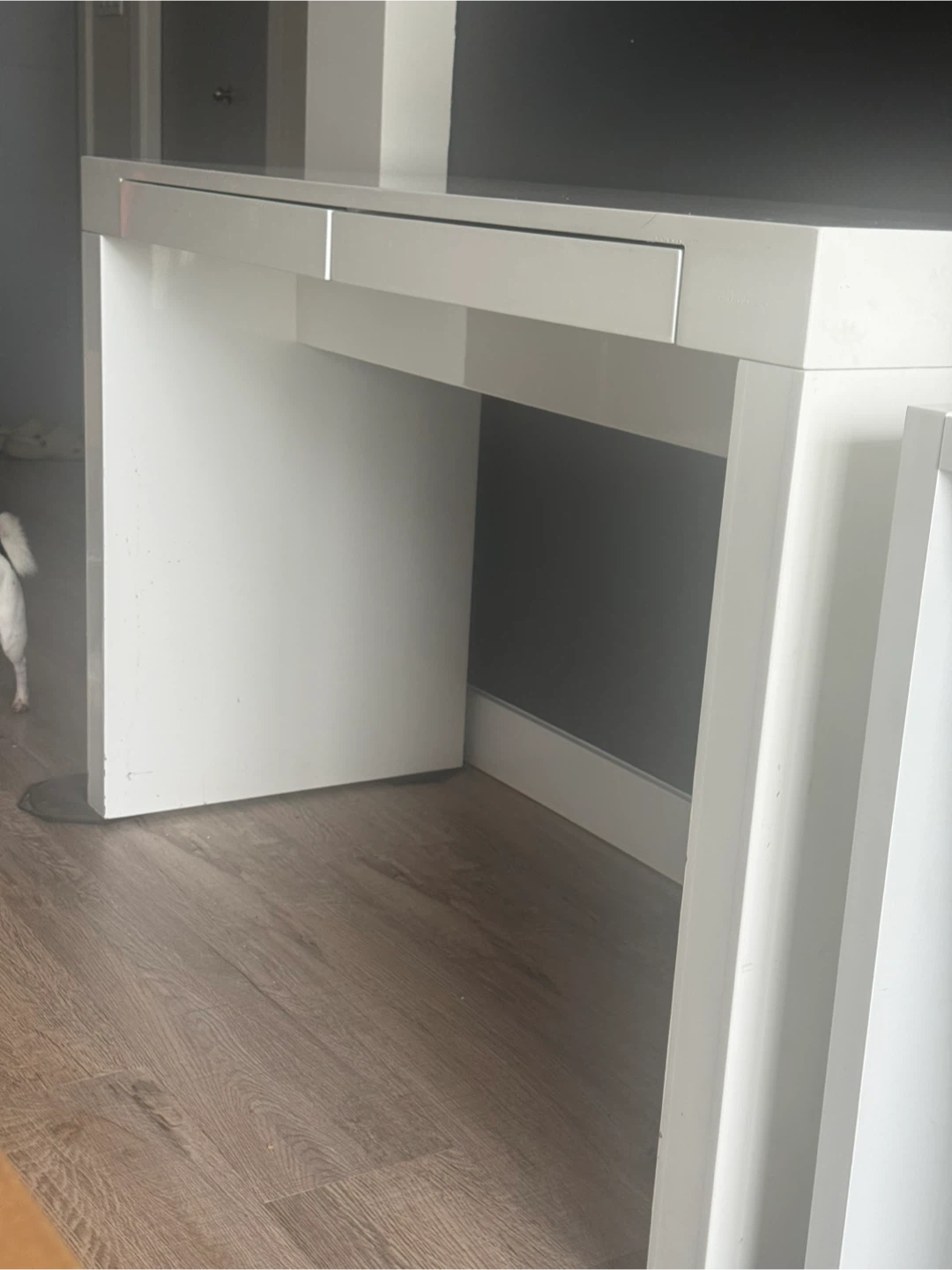 White Two-Drawer Desk - photo 3
