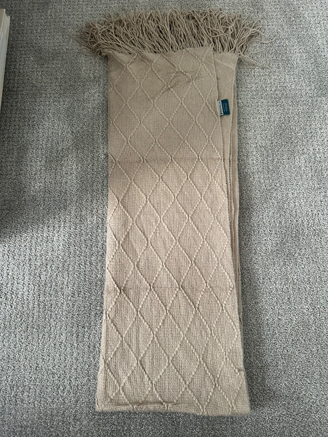 PAVILIA Tan Taupe Knit Throw Blanket 50x60